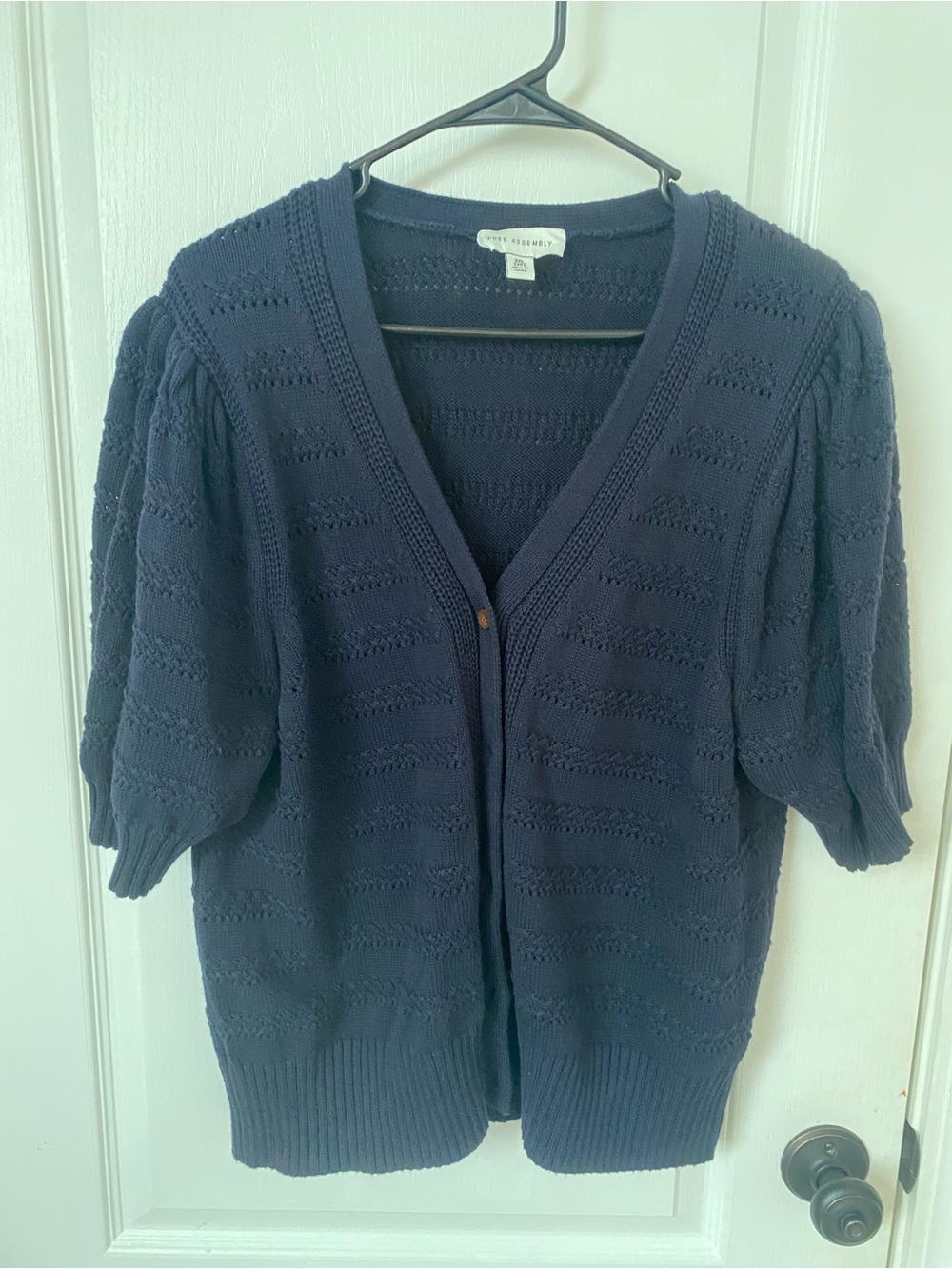 Navy Assembly Navy Short-Sleeve V-Neck Knit Cardigan
